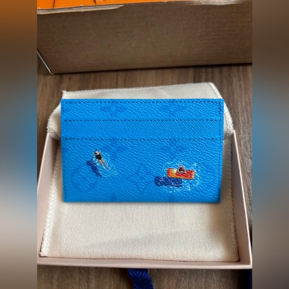 Louis Vuitton Double Card Holder - Picture 1 of 7